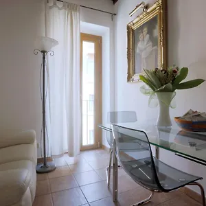 2* Casa de hóspedes Borgo Pio 91